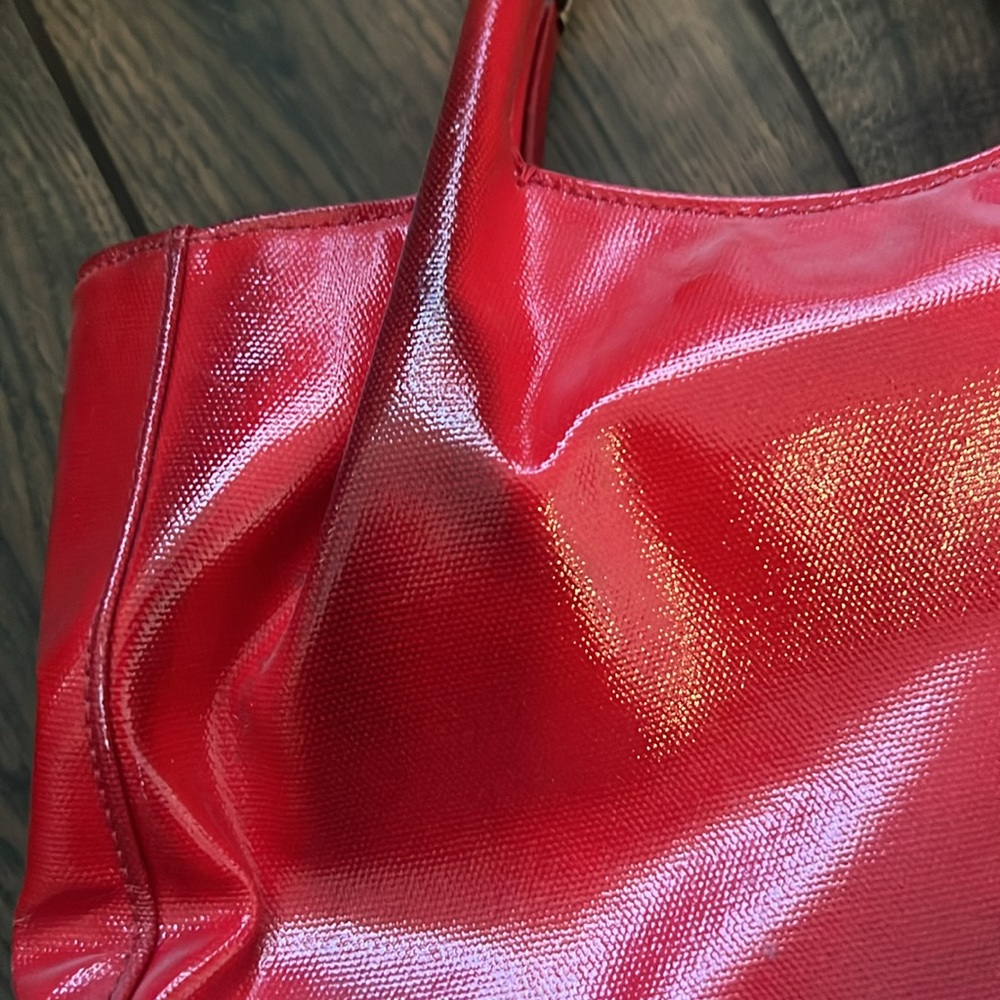 Red bag - Picture 4 of 6